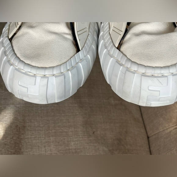 FENDI FORCE White Canvas Women's Sneakers - Picture 14 of 15
